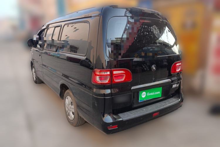 Used FORTHING Lingzhi 2024 M5L 1.5T Manual Base Model 7 Seats