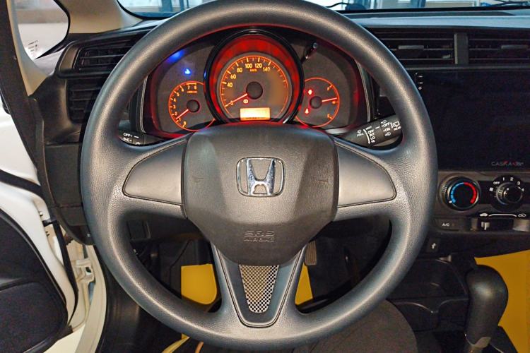 Used Honda Fit 2018 1.5L CVT Comfort Sunroof Version