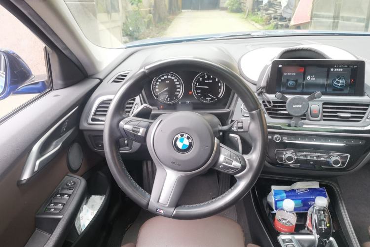 Used BMW 1 Series 2020 125i Leading Model M Sport Package Steering Wheel