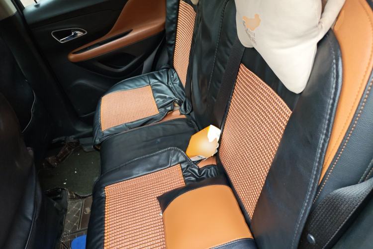 Used Buick Encore 2015 1.4T Automatic Two-Wheel Drive Urban Elite Version Left Rear Seat