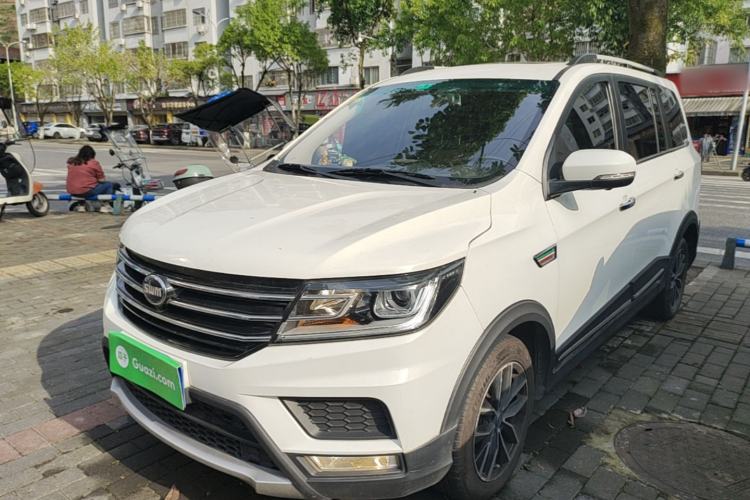 Used SWM X3 2020 1.5L Manual Super Enjoyment Version 7 Seats