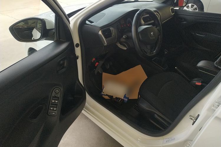 Used Peugeot 301 2016 1.6L Manual Comfort Edition Driver Seat