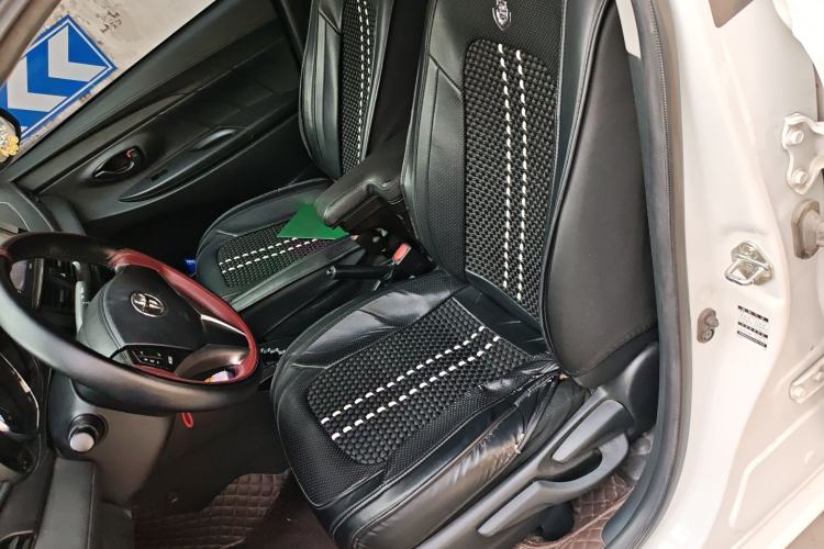 Used Toyota Vios 2021 1.5L CVT Innovation Edition Left Front Seat