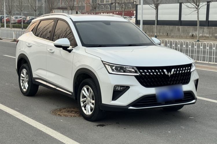 Used Wuling Alvez 2022 1.5L Manual Comfort Version
