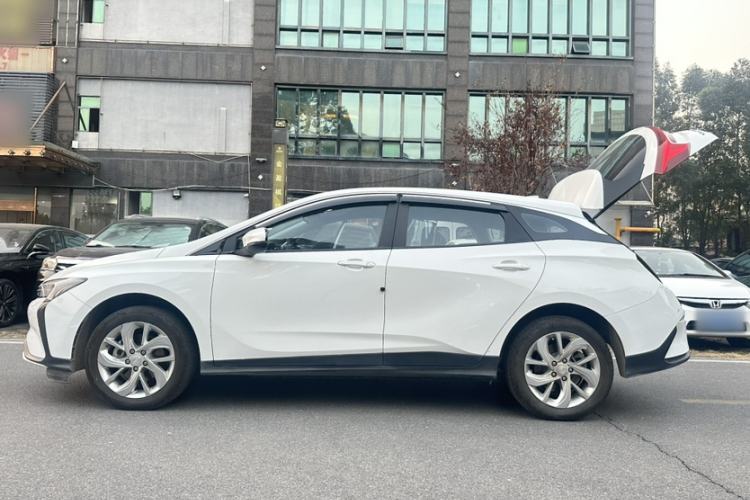 Used Buick Velite 6 2023 430km Range Commuter Version