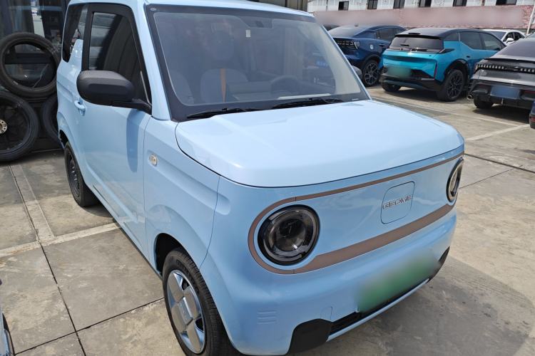Used Geely Galaxy Panda 2023 Panda Mini 200km Endurance Bear