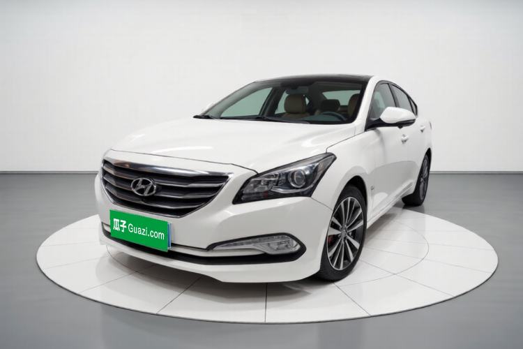 Hyundai Mistra 2016 1.8L Automatic Deluxe DLX Model usado