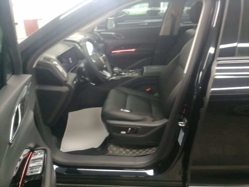 Hongqi HS3 PHEV 2025 Model 117km Jingwei Edition — снимка 17