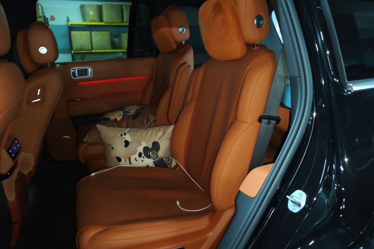 Used Li Auto L8 2024 Ultra Model
