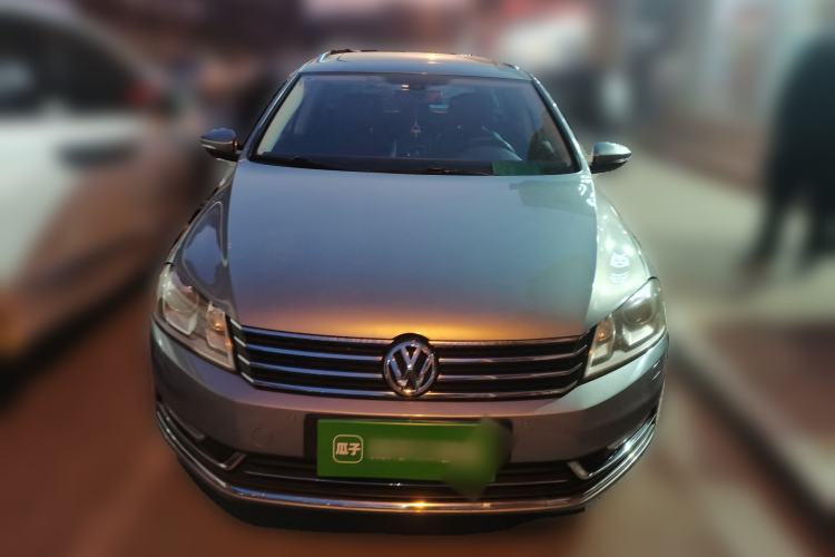 Used Volkswagen Magotan 2012 Travel Edition 2.0 TSI Luxury Version