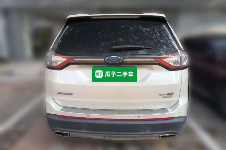 Used Ford Edge 2015 2.0T GTDi Two-Wheel-Drive High-Line Version
