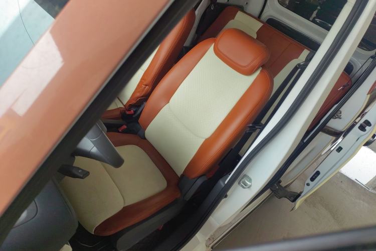 Used Wuling Zhiguang New Energy 2025 Comfort Model Left Front Seat