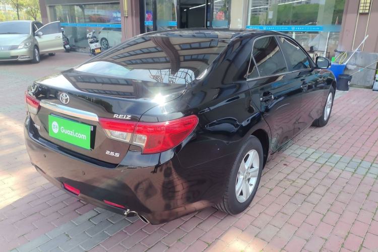 Used Toyota Reiz 2013 2.5S Elite Edition Rear Right 45 Deg