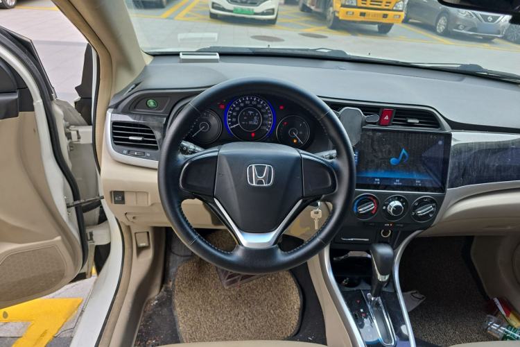 Used Honda Crider 2013 1.8L manual Comfort version