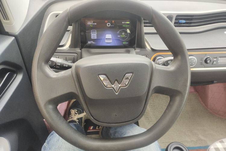 Used Wuling Hongguang MINIEV 2020 Zizai Version Lithium-NMC Steering Wheel