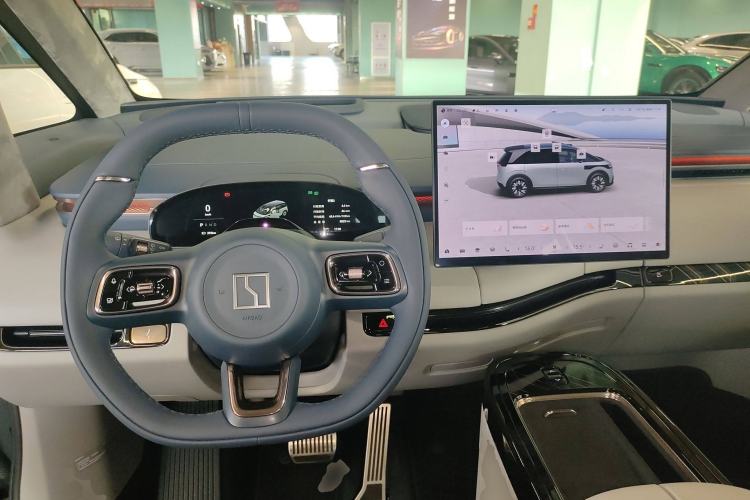 Used Zeekr MIX 2025 Long-Range Intelligent Driving Edition
