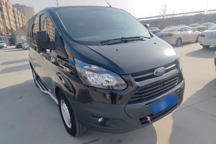 Used Ford Transit 2019 2.0T Diesel Multi-Purpose Commercial Vehicle Short Wheelbase Low Roof 6-Seater China VI Standard