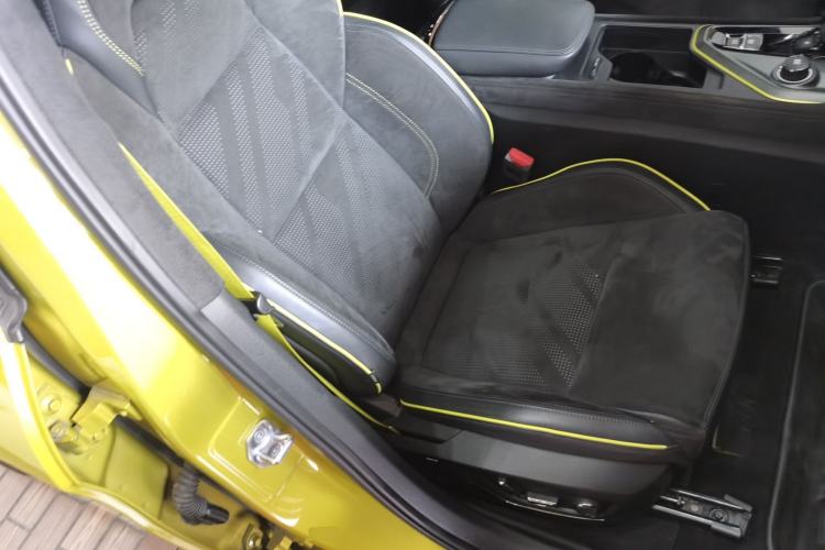 Used Lynk & Co 03 2019 03+ 2.0TD Automatic Wind-Chasing Edition
