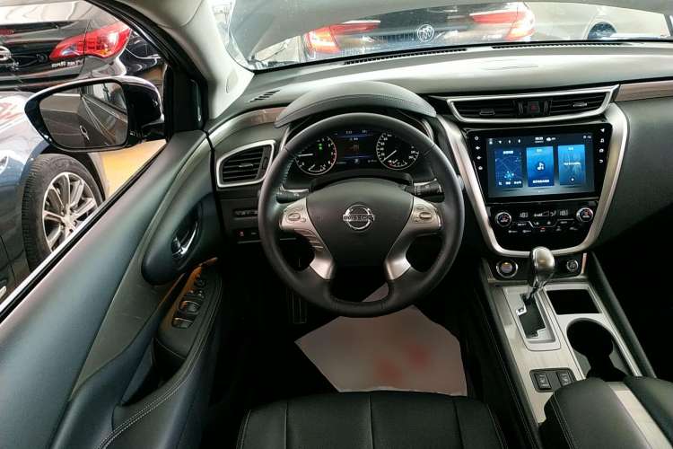 Used Nissan Murano 2021 2.5L XL Two-Wheel Drive Smart Connect Luxury Edition