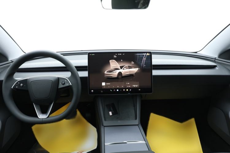 Used Tesla Model 3 2025 Model Revised Rear-Wheel-Drive Version
