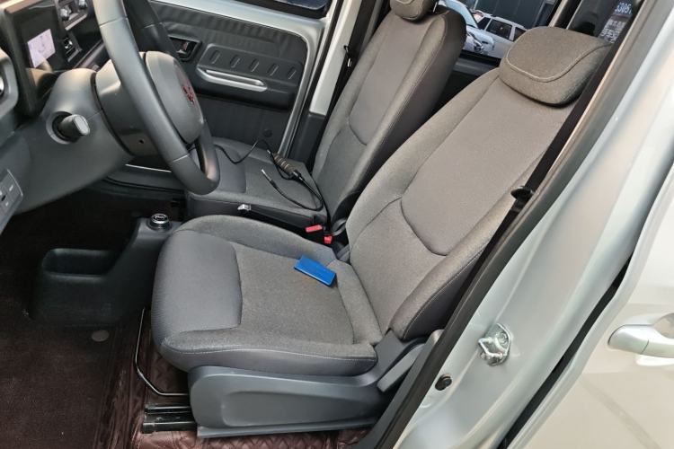 Used Wuling Zhiguang New Energy 2025 Comfort Model