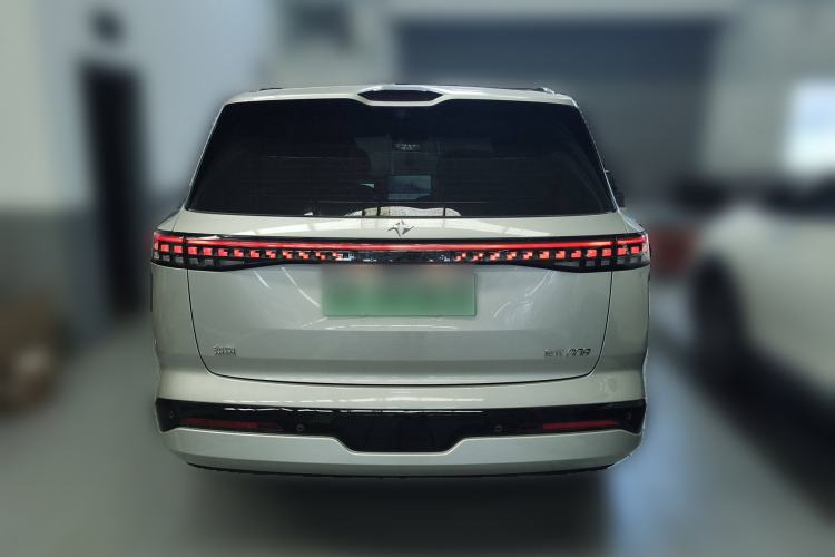 Used Dongfeng eπ eπ008 2024 210Max Range-Extended Version 6 Seats