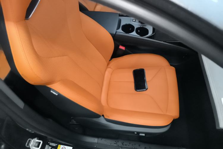 Used Changan UNI-V 2025 Model Third-Generation 2.0T Dynamic Edition