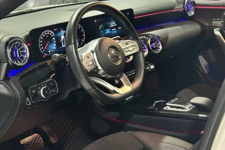 Used Mercedes-Benz A-Class 2021 A 200 L Sport Sedan Fashion Model