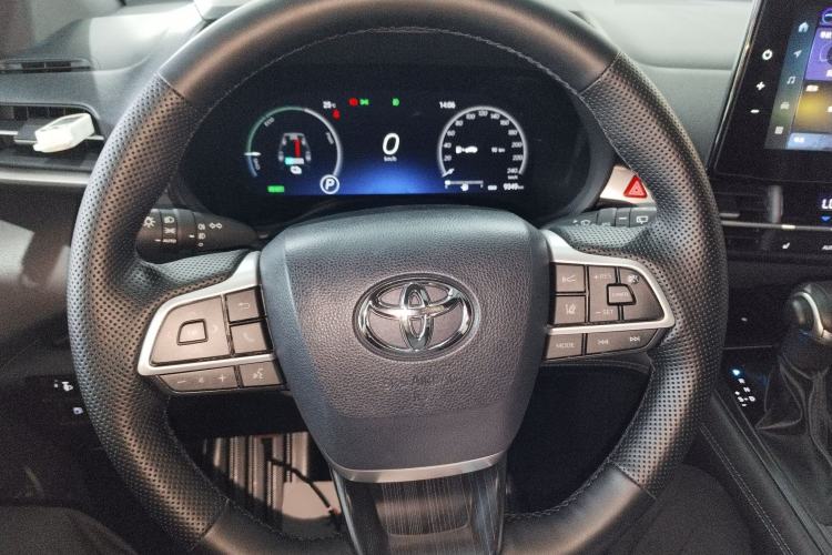 Used Toyota Granvia 2024 2.5L Hybrid Prestige PLUS Four-Wheel Drive Version Steering Wheel