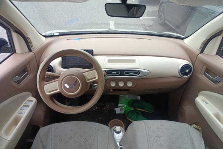 Used Wuling Hongguang MINIEV 2025 Four-Door Version Advanced Edition
