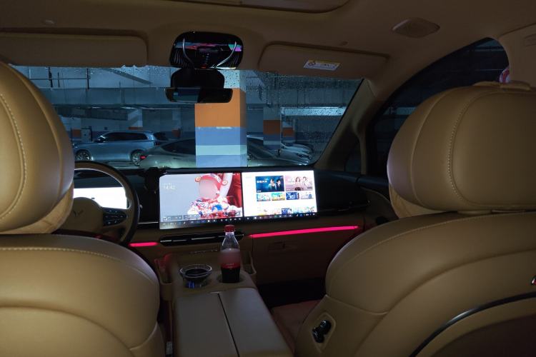 Used VOYAH Dream 2025 PHEV Four-Wheel Drive Prestige Kunpeng Edition Headliner