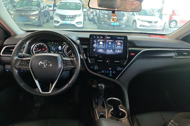 Used Toyota Camry 2021 2.0G Luxury Edition