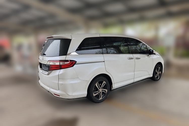 Used Honda Odyssey 2015 Updated Version 2.4L Smart Edition Rear Right 45 Deg