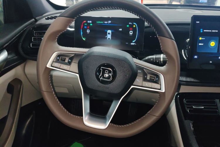 Used BYD Qin PLUS 2023 Champion Edition DM-i 55KM Leading Model
