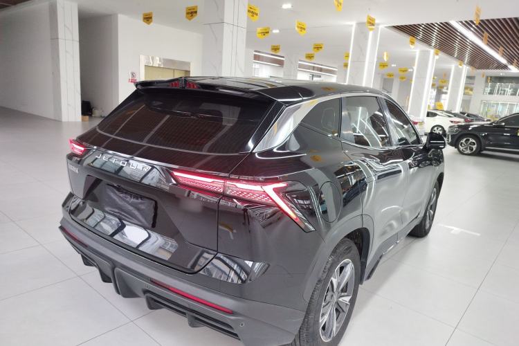 Used JETOUR Dashing 2023 1.5T DCT Starlight Shine Pro Edition