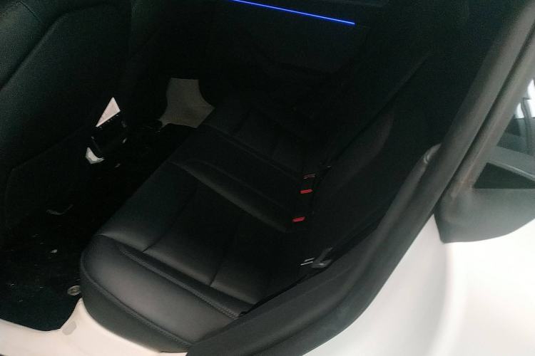 Used Tesla Model 3 2025 Rear-Wheel-Drive Version