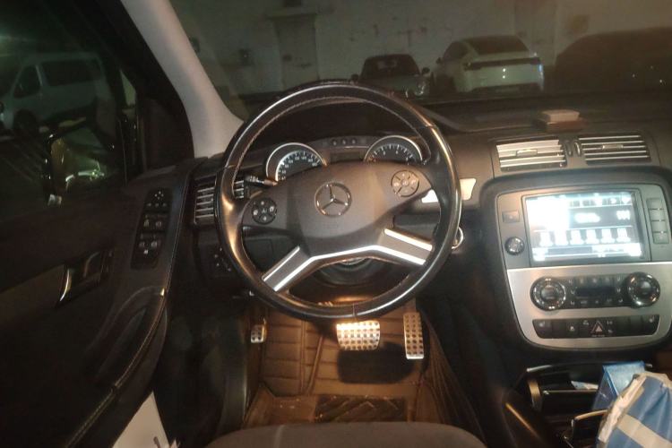 Used Mercedes-Benz R-Class 2014 R 320 4MATIC Business Model
