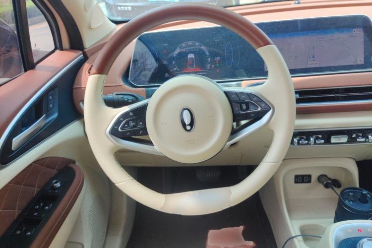 Used ORA Good Cat 2021 400km Standard Range Venus Edition Lithium Iron Phosphate Steering Wheel