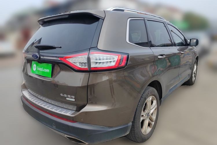 Used Ford Edge 2016 EcoBoost 245 Two-Wheel-Drive Titanium 7-Seater
