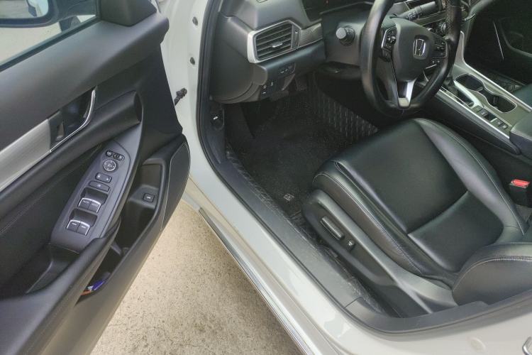 Used Honda Accord 2018 260TURBO Luxury Edition China VI
