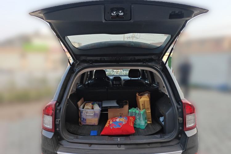 Used Jeep Compass 2013 2.0L two-wheel drive sport version
