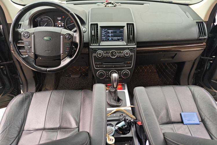 Used Land Rover Freelander 2 2013 2.0T Si4 SE Gasoline Edition Center Console