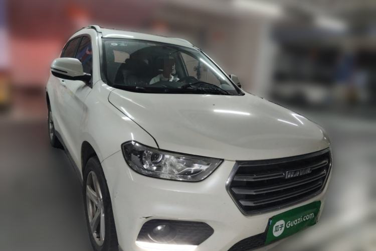 Used Haval H2 2018 Chuanxiang Edition 1.5T Dual-Clutch Two-Wheel Drive ZhiShang Model China V Standard Front Right 45 Deg