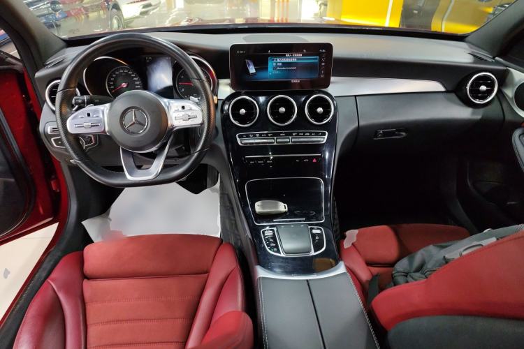 Used Mercedes-Benz C-Class 2019 C 260 Sport Edition Center Console