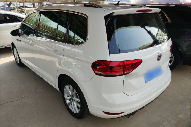Used Volkswagen Touran 2018 Volkswagen Touran L 280TSI DSG Comfort Edition 7 Seats China VI Standard Rear Left 45 Deg
