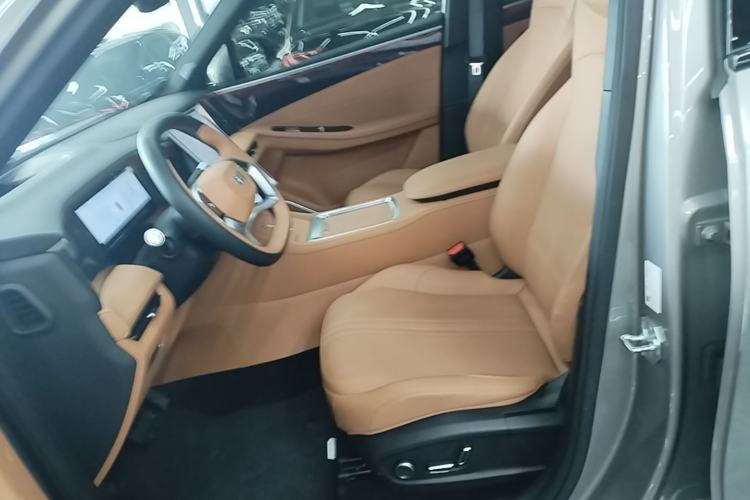 Used Geely Galaxy L7 2025 EM-i 115km Exploration+ Edition Left Front Seat