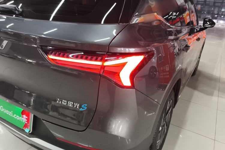 Used Wuling Xingguang S 2024 130 km Flagship Version