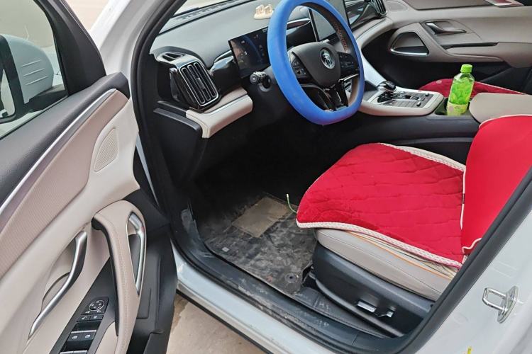 Used BYD Song Pro New Energy 2023 Champion Edition DM-i 71KM Navigation Model