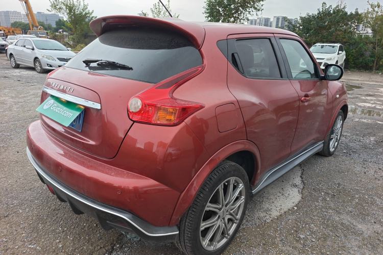 Used Infiniti ESQ 2014 1.6L Spontaneous Edition