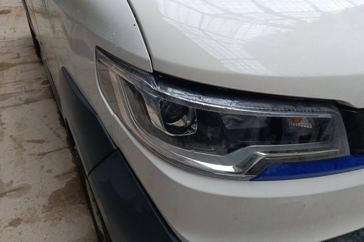 Used Foton Intelligent Blue Elf E7 2023 Pure Electric Van Flat Roof 2 Seats EVE Energy 41.86 kWh
